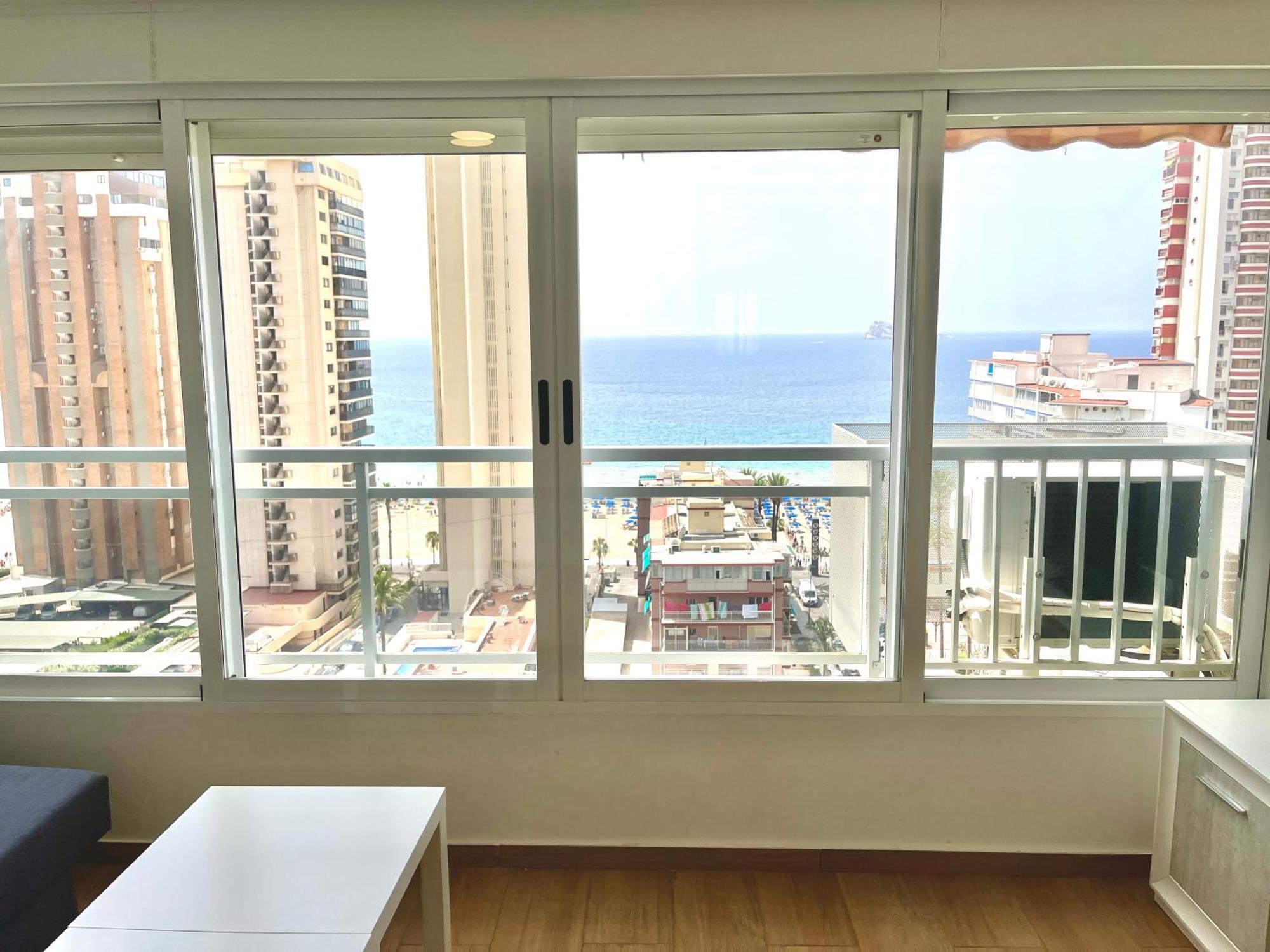 Ducado 13 Playa Benidorm Apartment Exterior photo